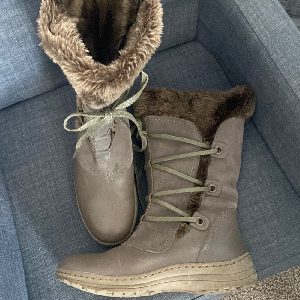 BareTraps Aide Woman Boots